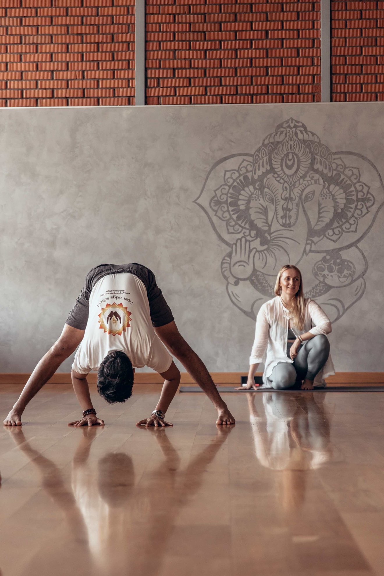 7 Heart Opening Yoga Poses to Activate the Heart Chakra | YouAligned