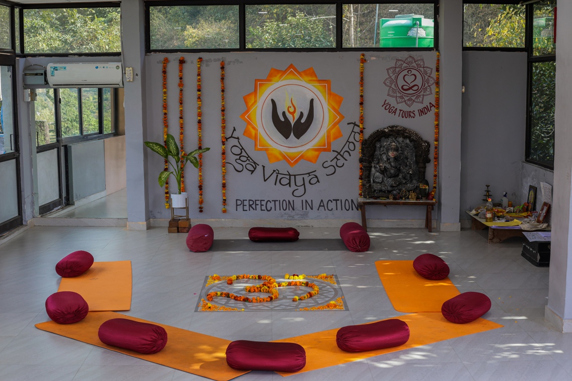 200 Hour Yoga Teacher Training in Rishikesh