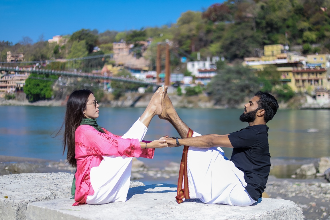 300 Hours Yoga Teacher Training Scholarship In Rishikesh